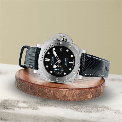 Panerai submersible strap